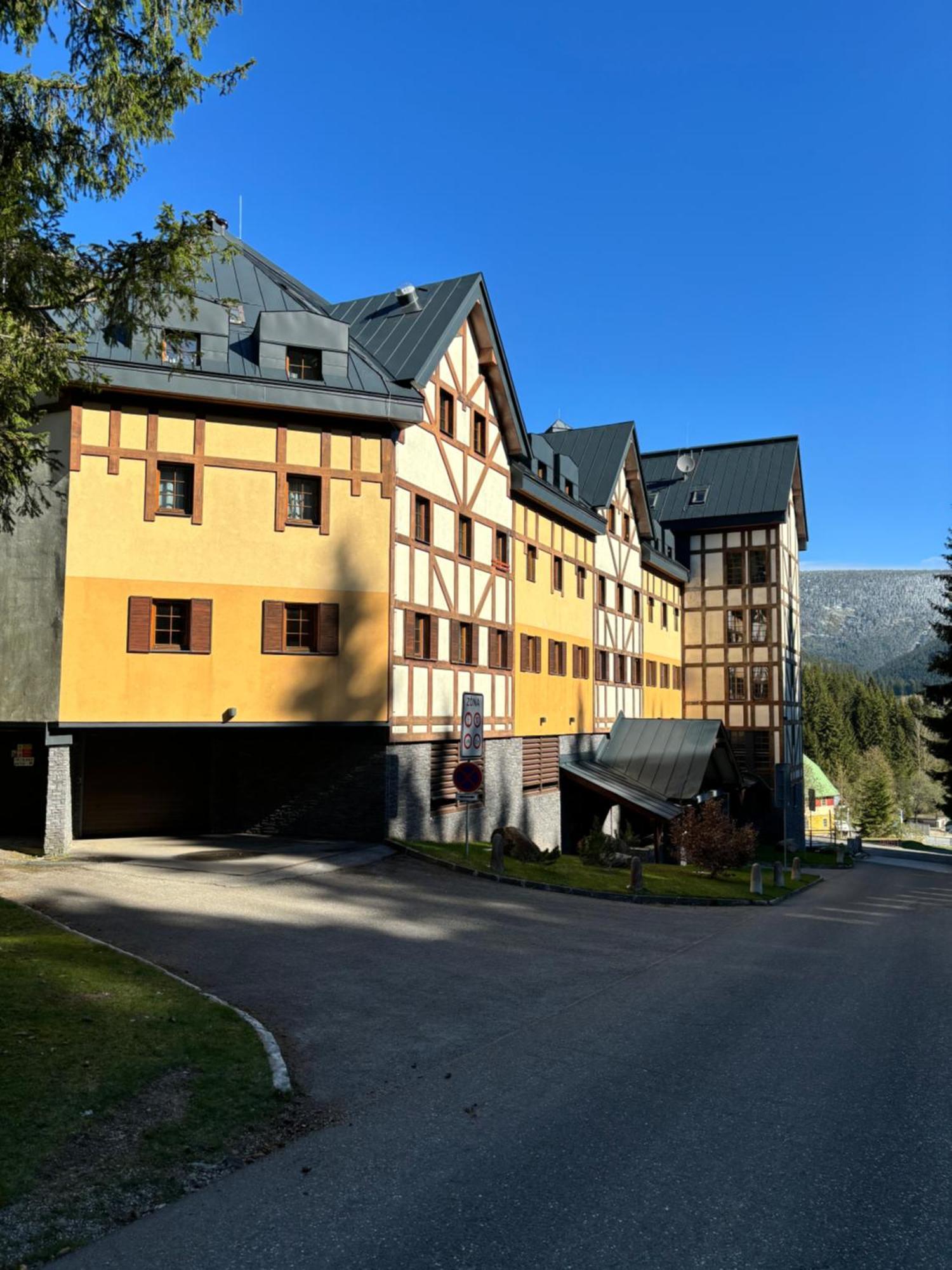 Apartman Petra Clinic Javor Pec pod Snezkou Exteriör bild